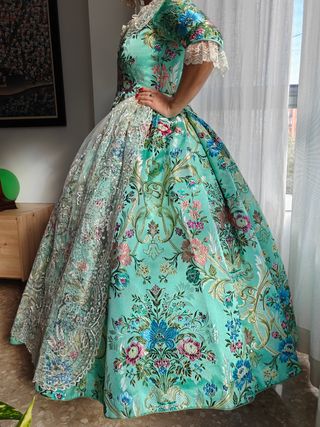 Traje de Fallera 