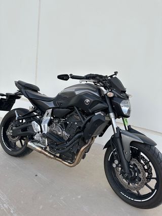 Yamaha MT-07 2016