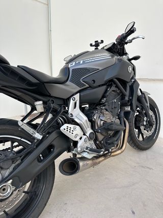 Yamaha MT-07 2016