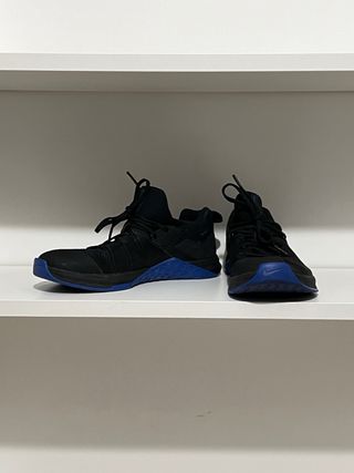 Zapatillas Nike Metcon Negras y Azules
