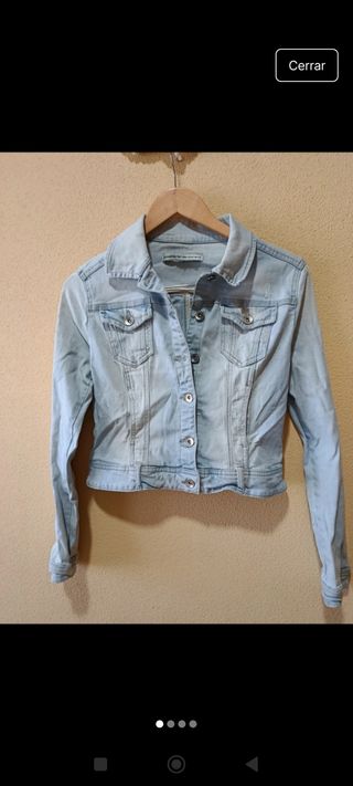 Cazadora vaquera Bershka azul
