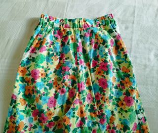 Conjunto floral Stradivarius