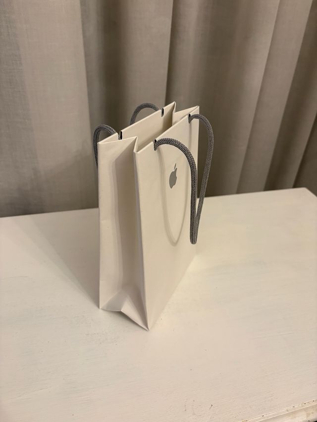 Busta Apple originale