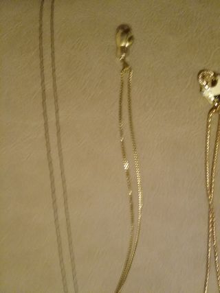 Colgantes dorados