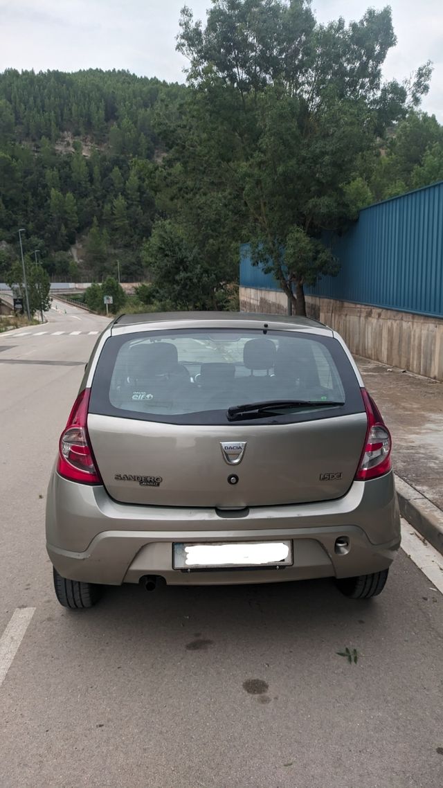 Dacia Sandero 2010