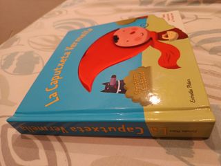 La Caputxeta vermella