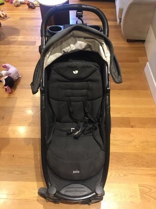 Silla de paseo Joie gris