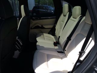 Porsche Cayenne 2015