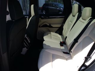 Porsche Cayenne 2015