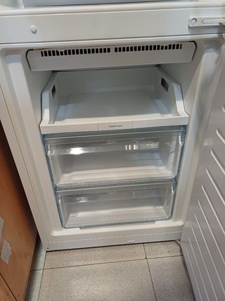 NEVERA BOSCH 177cm. DE ALTO SEGUNDAMANO