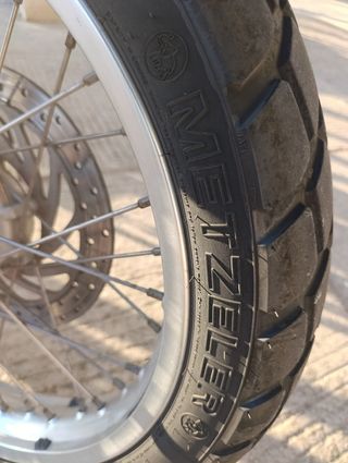 Cubiertas BMW F 650 GS gomas  Nuevas