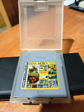 Juego de Nintendo 
Game Boy Advance 32 en 1