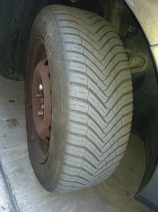 4 Ruedas Renault Clio 3 con Neumáticos Continental