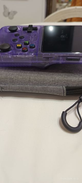 Consola Portátil Klack R36s Morada