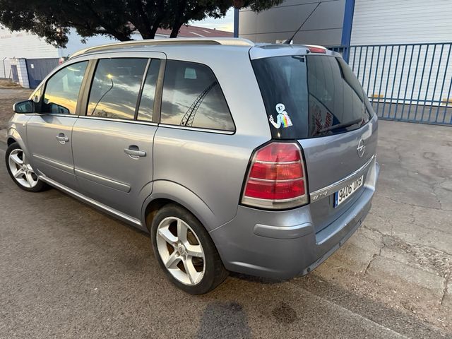 Opel Zafira 7p 150cv