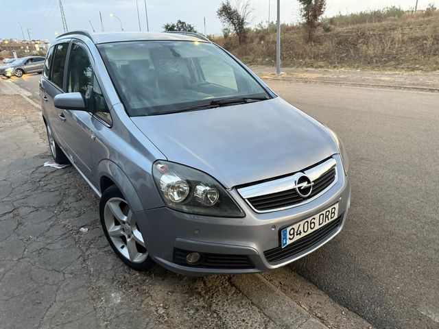 Opel Zafira 7p 150cv
