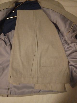Traje Easy Wear Slim Beige Talla 44 gris