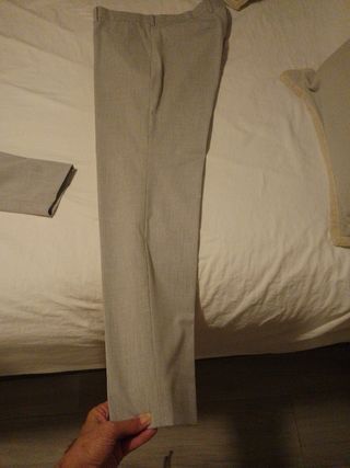 Traje Easy Wear Slim Beige Talla 44 gris