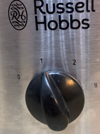 Olla de cocción lenta Russell Hobbs 3.5L