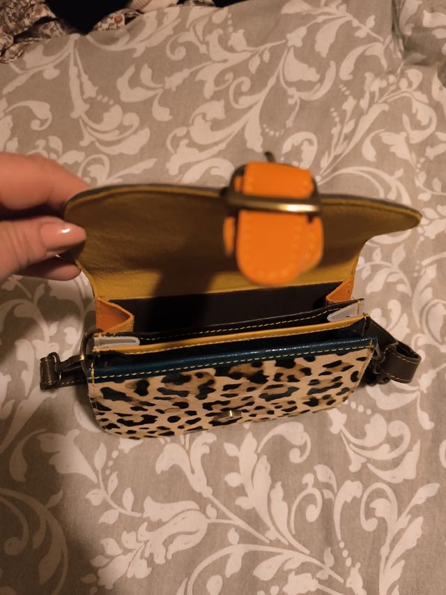 Bolso bandolera estampado animal