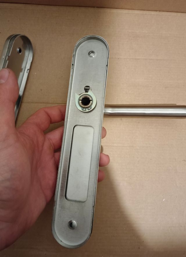 Manillas , manetas puertas acero inoxidable.