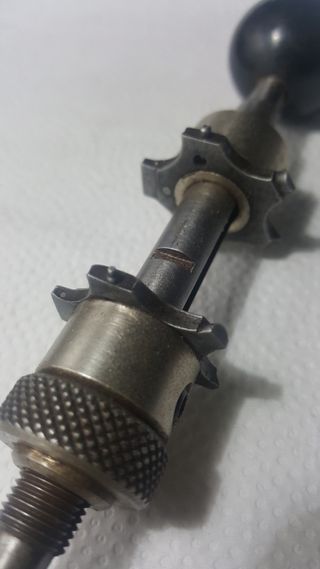 Herramienta para abrir tapas de reloj