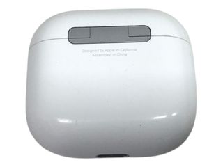in-ear apple airpods 4 gen