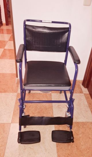 Silla de ruedas para WC