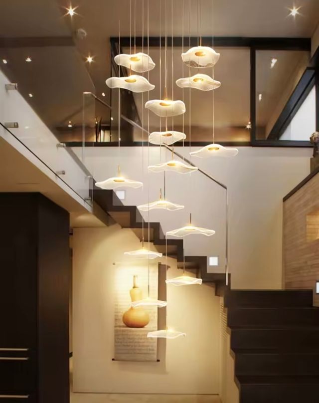 Lámpara Colgante Hoja de Loto Dorada