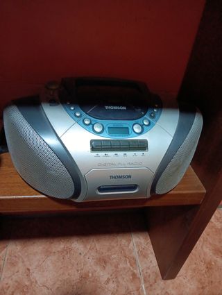 Radio Casete Thomson Digital PLL Radio