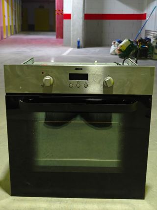 Termo fleck, Lavabo,Vitro teka y horno zanussi.