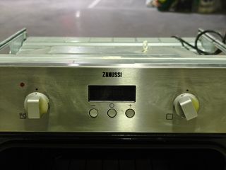 Termo fleck, Lavabo,Vitro teka y horno zanussi.