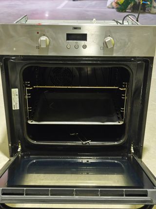 Termo fleck, Lavabo,Vitro teka y horno zanussi.