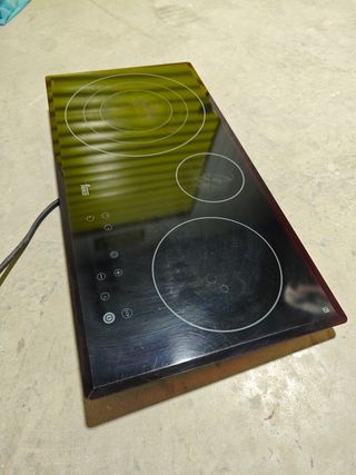Termo fleck, Lavabo,Vitro teka y horno zanussi.