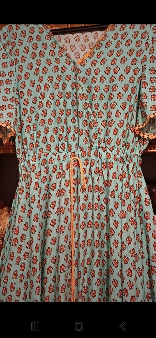 Vestido midi viscosa manga corta