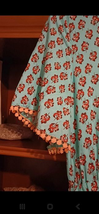 Vestido midi viscosa manga corta