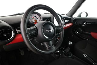 MINI Cooper Cooper D