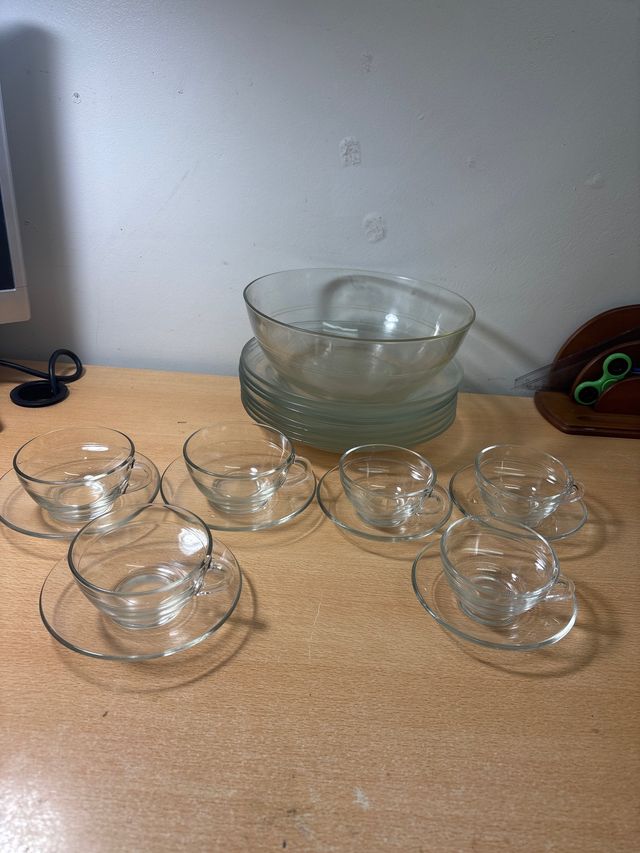 Juego de 6 tazas y platos de cristal