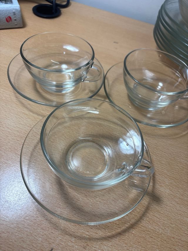 Juego de 6 tazas y platos de cristal