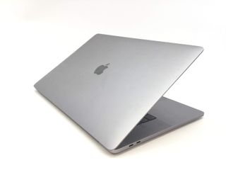 portatil apple apple macbook pro core i7 2.2 15 touchbar (2018) (a1990)