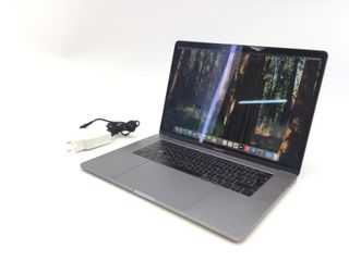 portatil apple apple macbook pro core i7 2.2 15 touchbar (2018) (a1990)