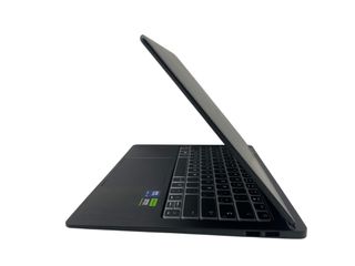 pc portatil hp omen transcend
