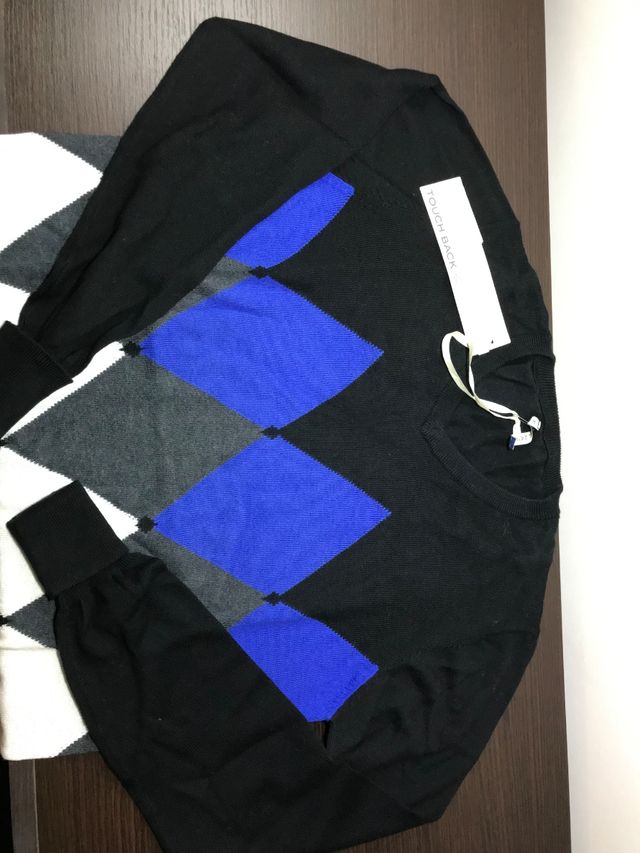 Maglioncino a rombi nero e blu