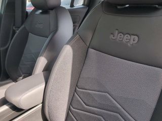 Jeep Avenger 1.2 eHybrid 81kW (110CV) Altitude