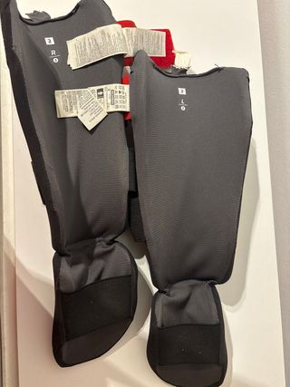 Espinilleras Artes Marciales Decathlon Negras