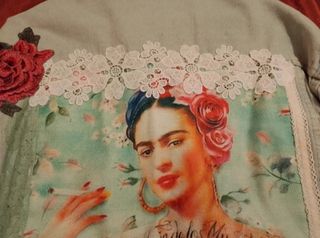Cazadora vaquera personalizada Frida Kahlo