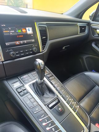 Porsche Macan 2017