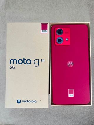 Motorola G84 5G 256GB Rojo Magenta.