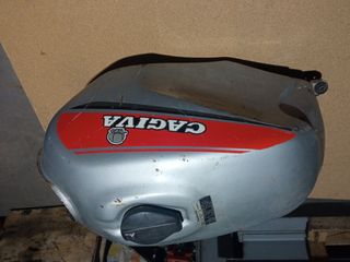 Depósito Cagiva Alazzurra 650