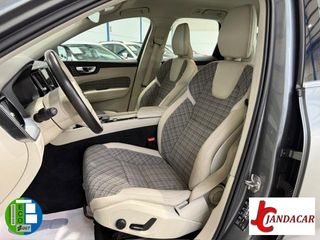 VOLVO XC60 Business Plus B4 AWD Aut.